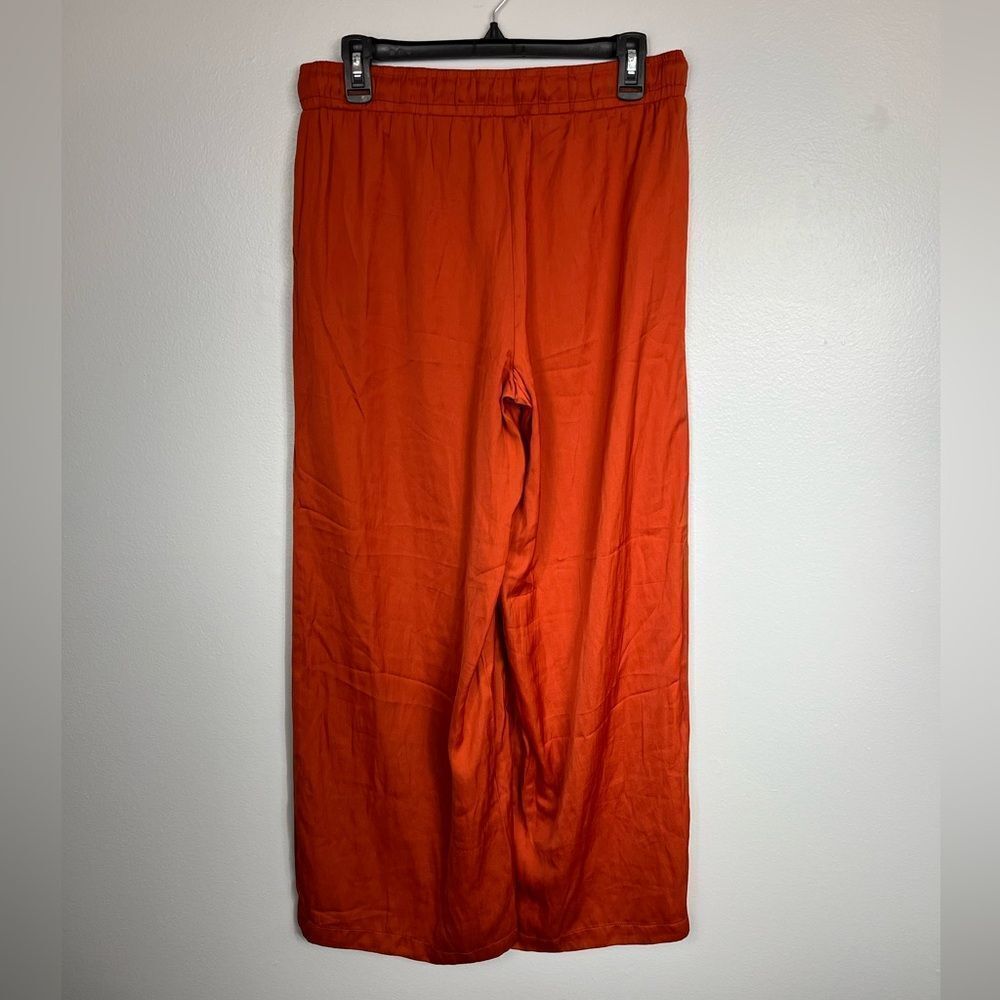 Ann Taylor LOFT Wide Leg Satin Feel Pants - Picture 2 of 6